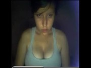 Chatea por msn y muestra las tetotas por webcam