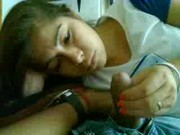 Novia se dedica a mamar verga