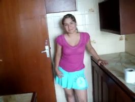 Por una lana me cojo a mi empleada