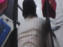 Esta chica si que es caliente, la ensartan en cuatro