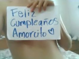 Le regala un videito xxx por su cumpleaños