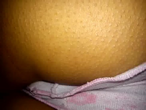 Que opinan de este tierno culito que grabe?