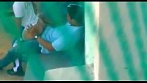 Pillaron a colegiala putita cogiendo con el profesor