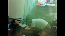 Espiando a mi hermano intentando cogerse a su amiga borracha Espiando a mi hermano intentando cogerse a su amiga borracha