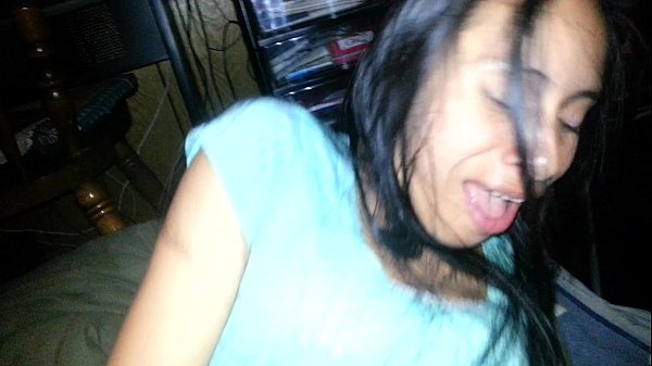 Chica es perfecta cogiendo, la hago tener un orgasmo!
