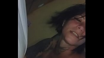 Zorra viciosa llama a su EX para que la folle rico y salvaje