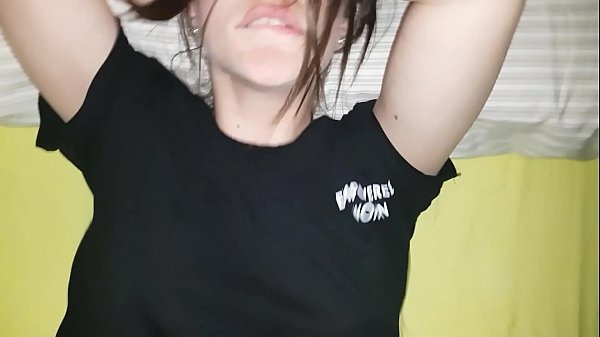 Mi novia borracha es mas caliente, grabe con el movil como se corre!