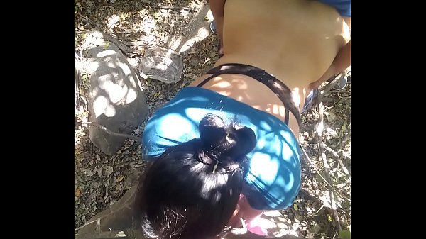 Sexo con mi novia al aire libre, cerca del rio!