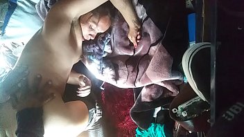 Amiga intensa le gusta que la aprieten durante el sexo