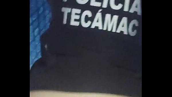 Policia puta e infiel de Tecamac cogiendo en uniforme