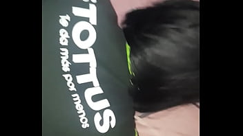 Se la dejo ir por el culo a una putita infiel de Tottus Se la dejo ir por el culo a una putita infiel de Tottus