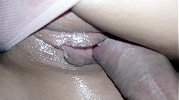 Follada a escondidas hasta dejarle una descarga de mecos