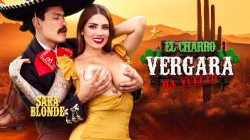 Sara coge con el charro vergara al aire libre antes de casarse